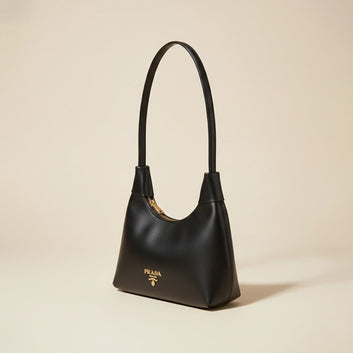 Chic Black Prada Handbag 0031