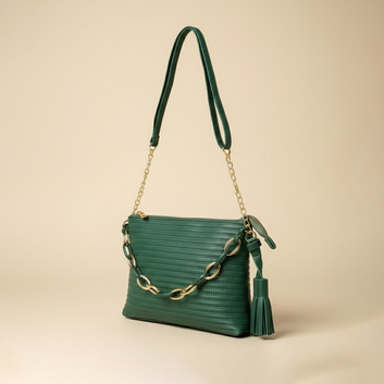 Chic Green Handbag with Gold Chain 0014
